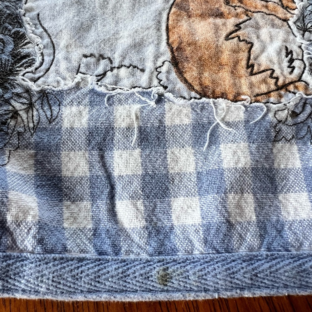 Blue Checkered Tea Towels with Rabbit Design - Picture 2 of 2